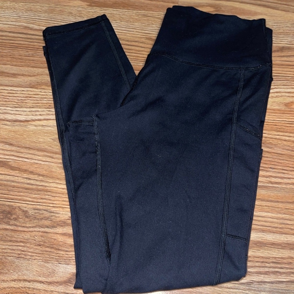 Aerie leggjngs size large